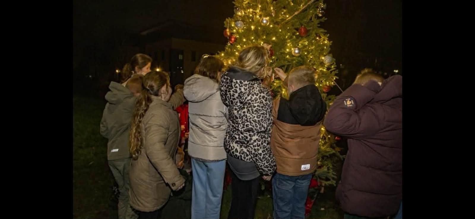 Voorbereidingen voor Kerst in Rugge